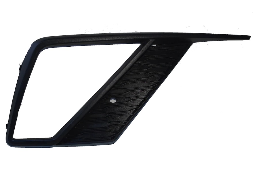 SEAT 20192020 RH Front Fog Light Bottom Grille 20192020